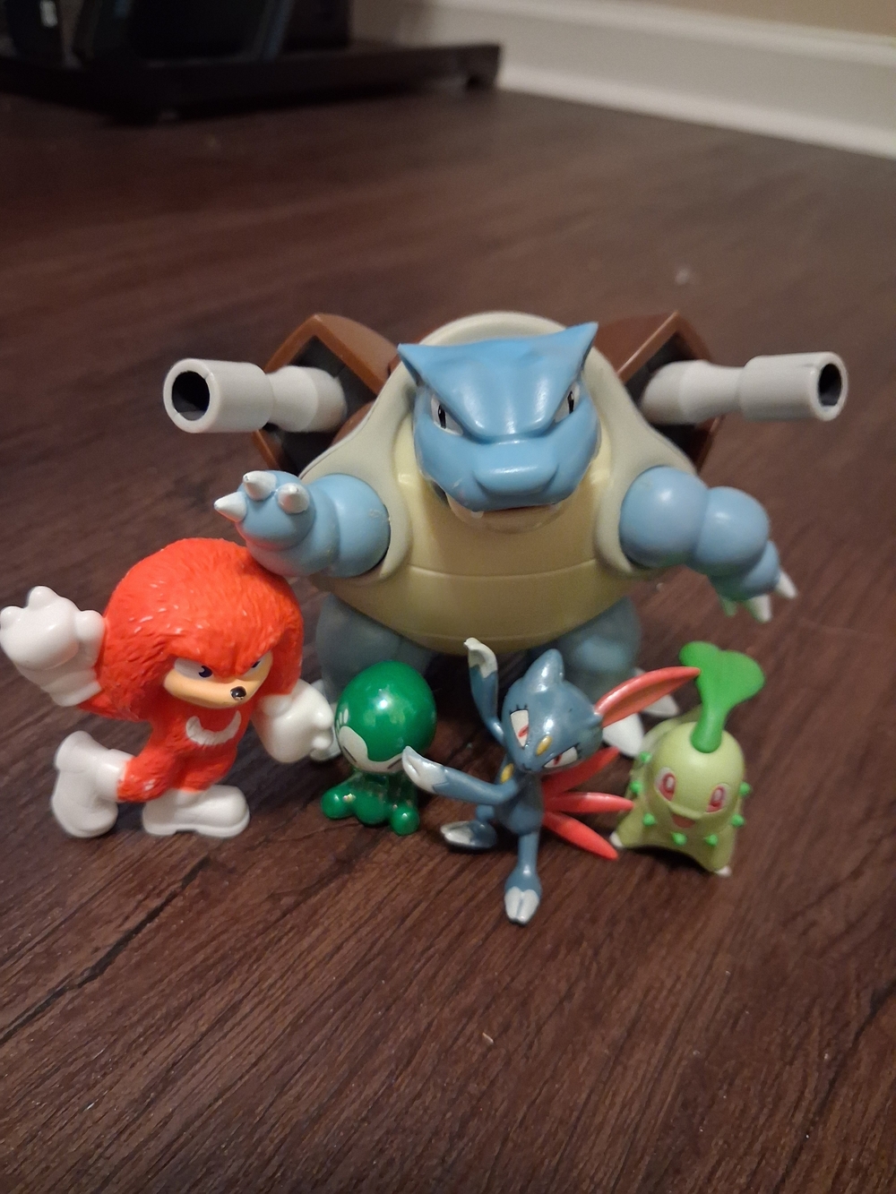 Pokemon Blue Blastoise and Assorted Mini Figures Set